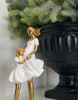 Escultura Laço Materno | Amor em Forma de Arte
