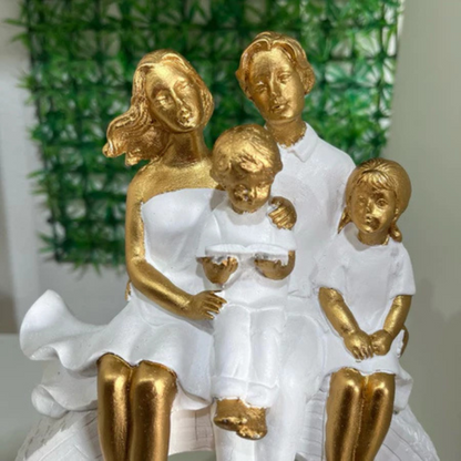Escultura Nosso Lugar no Mundo –  Família