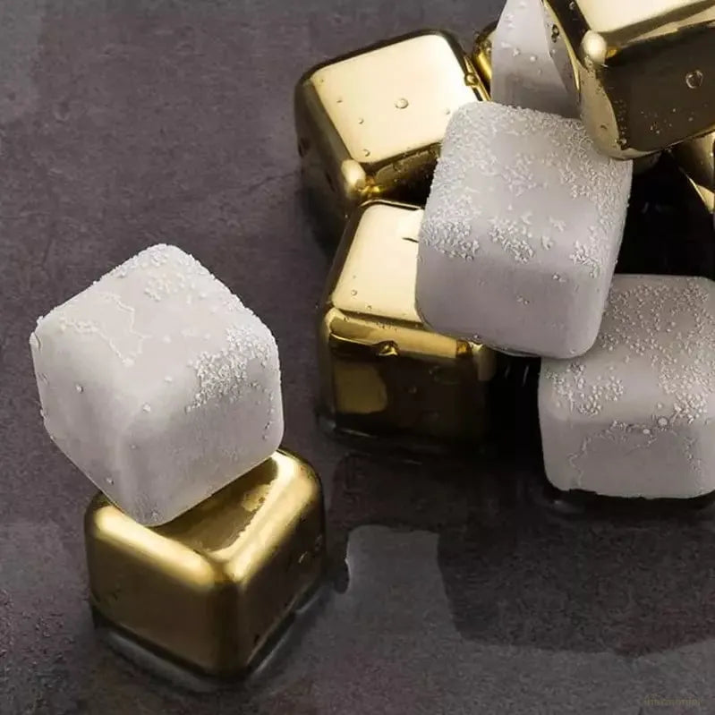 Cubos de Gelo Aço Inox Dourado com Pegador -Harmonia do lar