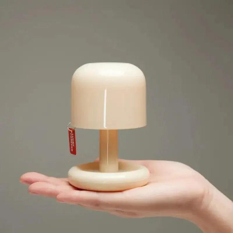 Luminária de Mesa Decorativa Mini Cogumelo USB - Harmonia do lar