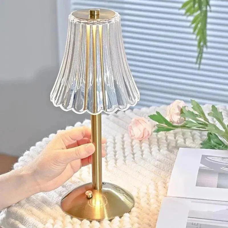 Luminária de Mesa Sem Fio Abajur Dourada Elegânce - Harmonia do lar