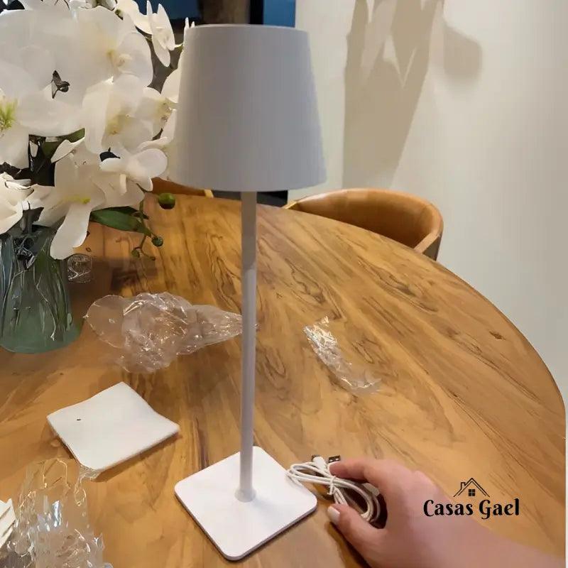 Luminária de Mesa Sem Fio Decorativa Dimerizável - Harmonia do lar