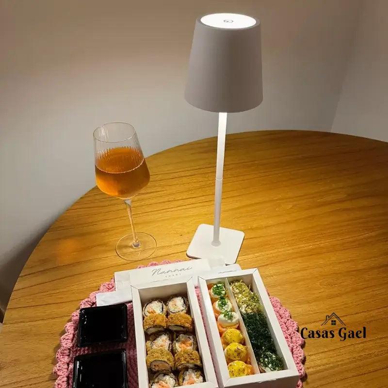 Luminária de Mesa Sem Fio Decorativa Dimerizável - Harmonia do lar